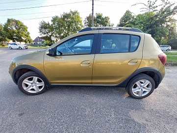 Renault Sandero, 2015г., передний привод, механика