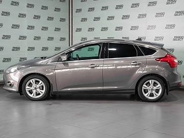 Ford Focus, 2012г., передний привод, механика