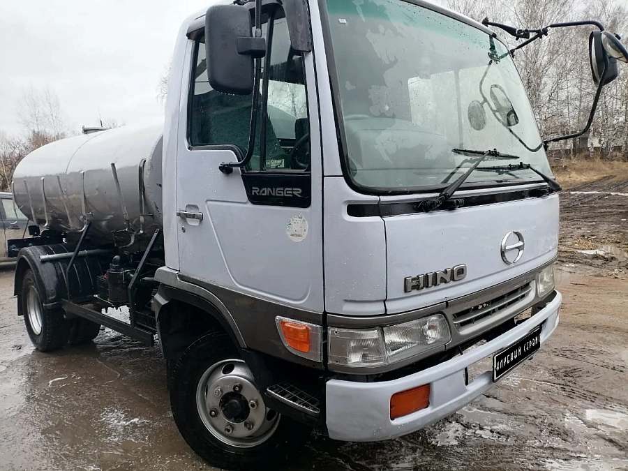 Hino Series 300, 1990г.
