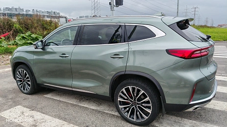 Exeed TXL, 2024г, полный привод, автомат