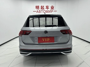 Volkswagen Tiguan, 2022г., передний привод, робот