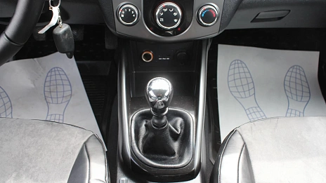 Kia Cerato, 2010г., передний привод, механика