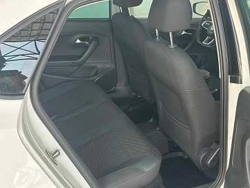 Volkswagen Polo, 2019г., передний привод, механика