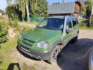 Chevrolet Niva, 2014г, полный привод, механика