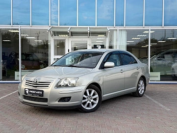 Toyota Avensis, 2006г., передний привод, механика