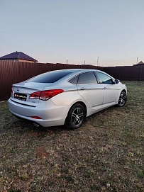Hyundai i40, 2015г, передний привод, автомат