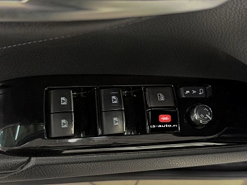 Toyota Camry, 2020г., передний привод, автомат