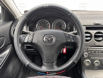 Mazda 6, 2005г., передний привод, механика
