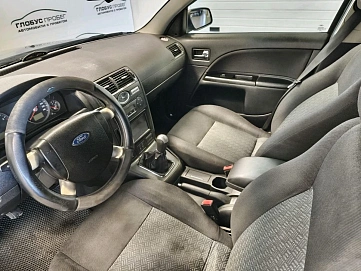 Ford Mondeo, 2006г., передний привод, механика