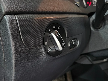 Volkswagen Jetta, 2013г., передний привод, автомат