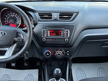 Kia Rio, 2013г., передний привод, механика