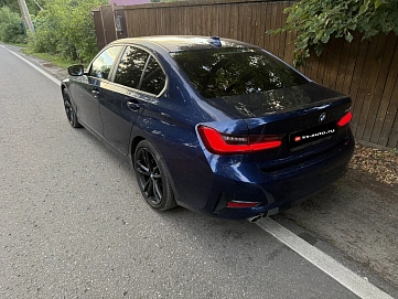 BMW 3 серии, 2019г, задний привод, автомат