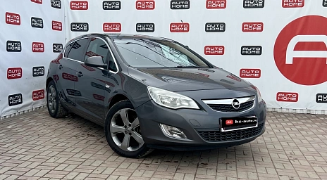 Opel Astra, 2011г., передний привод, автомат