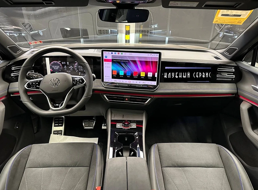 Volkswagen Tiguan, 2025г., полный привод, робот