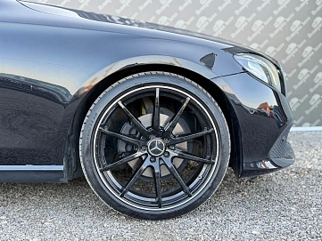 Mercedes-Benz E-Класс, 2018г., задний привод, автомат
