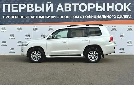 Toyota Land Cruiser, 2016г., полный привод, автомат