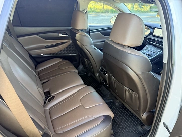 Hyundai Santa Fe, 2022г., полный привод, робот