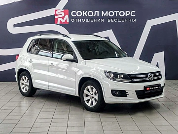 Volkswagen Tiguan, 2013г., полный привод, механика