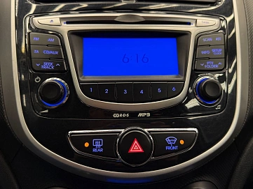 Hyundai Solaris, 2013г., передний привод, автомат