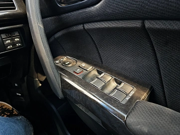 Honda Elysion, 2009г., передний привод, автомат