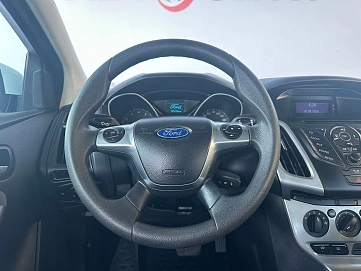 Ford Focus, 2012г., передний привод, робот