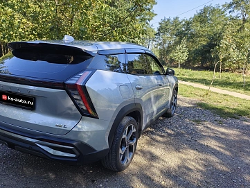 Geely Atlas, 2024г., передний привод, робот
