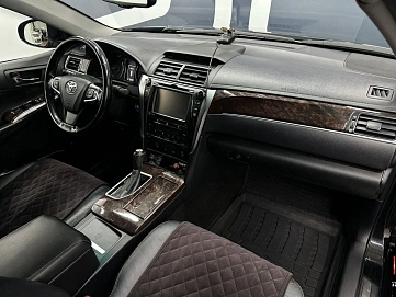 Toyota Camry, 2017г., передний привод, автомат