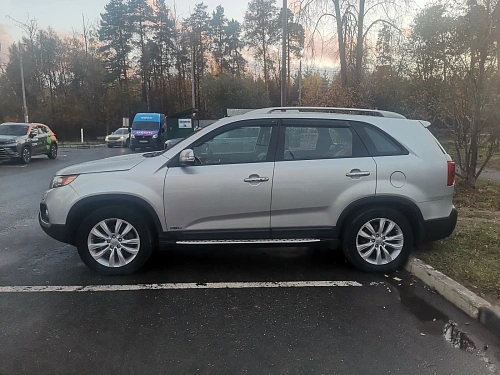 Kia Sorento, 2012г, полный привод, автомат