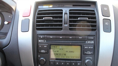 Hyundai Tucson, 2008г., передний привод, механика