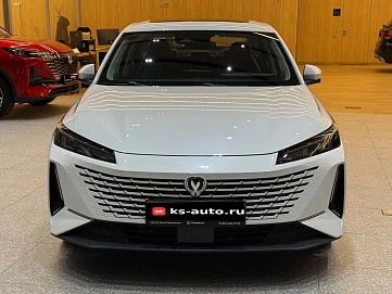 Changan Lamore, 2024г., передний привод, робот