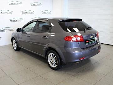 Chevrolet Lacetti, 2012г., передний привод, автомат