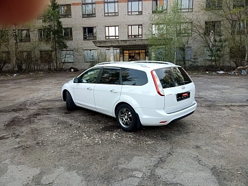 Ford Focus, 2010г, передний привод, автомат