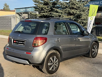 Suzuki SX4, 2008г., полный привод, механика