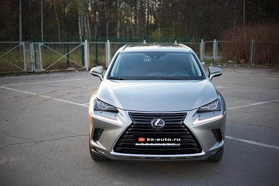 Lexus NX, 2021г, полный привод, вариатор