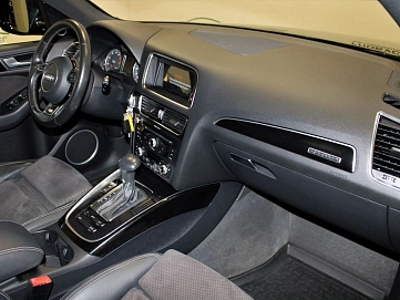 Audi Q5, 2015г., полный привод, автомат