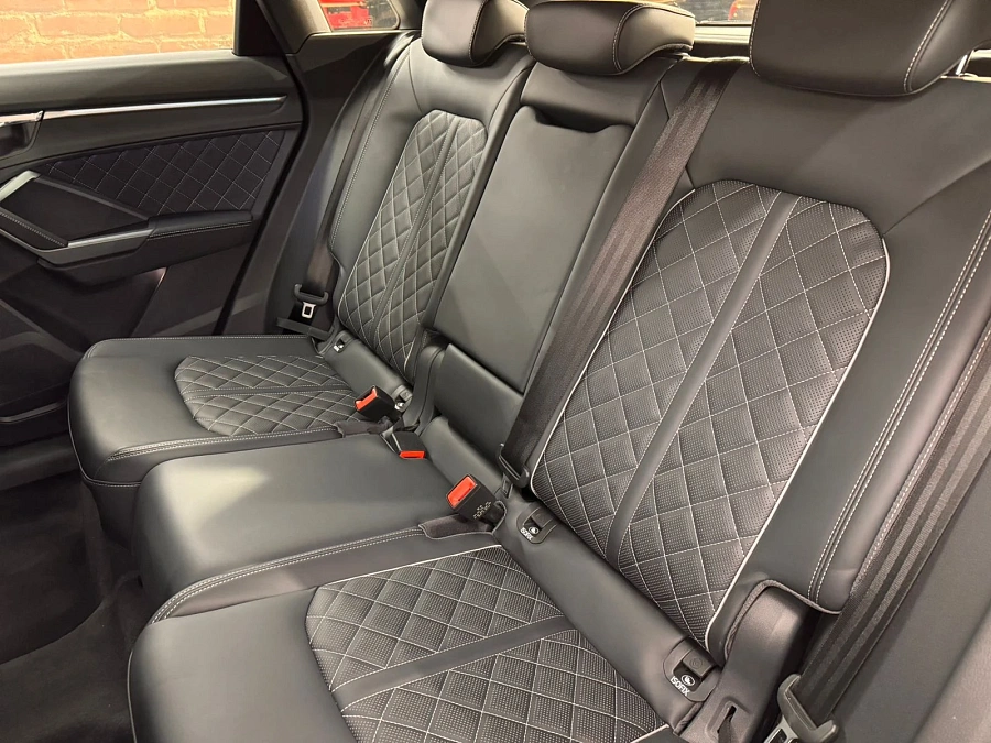 Audi Q3, 2025г., полный привод, робот