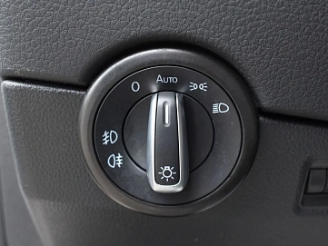 Volkswagen Multivan, 2019г., передний привод, робот
