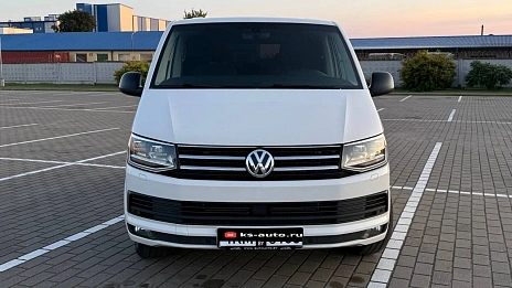 Volkswagen Multivan, 2019г, передний привод, робот