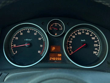 Opel Astra, 2008г., передний привод, автомат