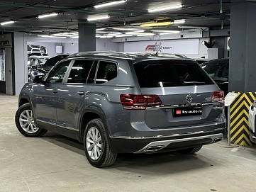 Volkswagen Teramont, 2018г., полный привод, автомат