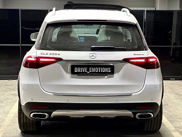 Mercedes-Benz GLE, 2026г., полный привод, автомат