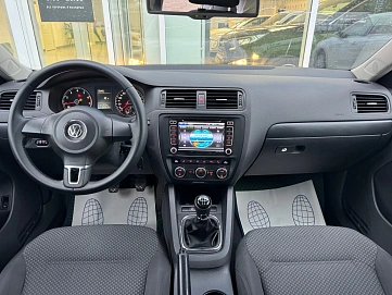 Volkswagen Jetta, 2014г., передний привод, механика