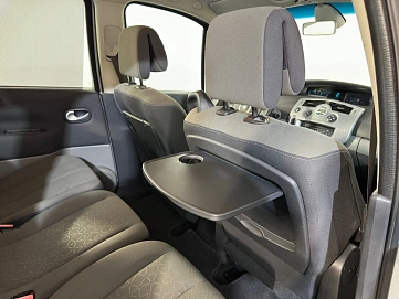 Renault Scenic, 2008г., передний привод, механика