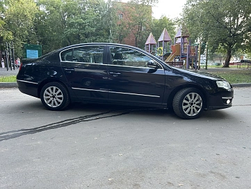 Volkswagen Passat, 2010г, передний привод, робот
