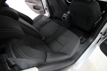 Citroen C4, 2015г., передний привод, автомат