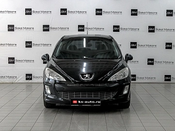 Peugeot 308, 2008г., передний привод, механика