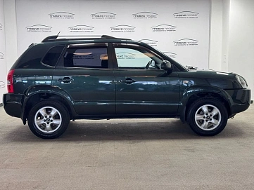 Hyundai Tucson, 2006г., полный привод, механика