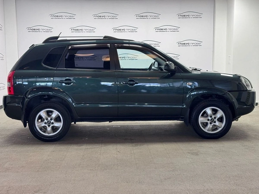 Hyundai Tucson, 2006г., полный привод, механика