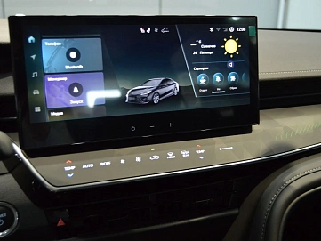 Toyota Camry, 2025г., передний привод, вариатор