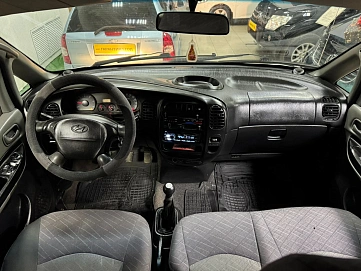 Hyundai H-1, 2006г., задний привод, механика